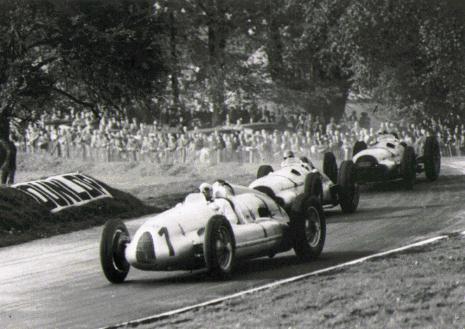 Hermann Müller (Auto Union), Donington 1938 (31Kb)